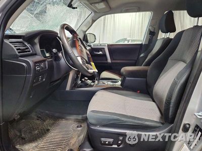 Zdjęcie 7 z 13 samochodu: 2016 TOYOTA 4RUNNER SR5 VIN:JTEBU5JR8G5403384 - miniatura
