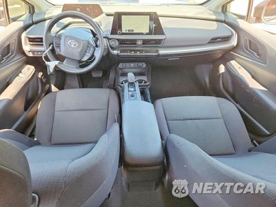 Zdjęcie 8 z 12 samochodu: 2024 TOYOTA PRIUS LE VIN:JTDACAAU0R3025513 - miniatura