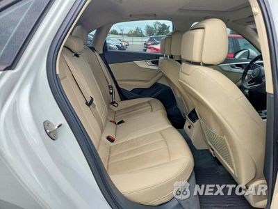 Zdjęcie 10 z 12 samochodu: 2017 AUDI A4 PREMIUM VIN:WAUANAF43HN012452 - miniatura
