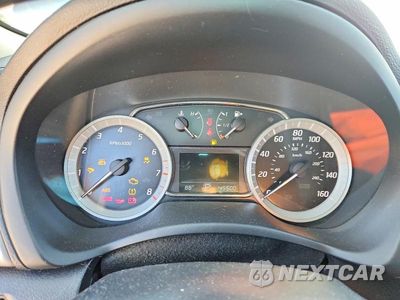 Zdjęcie 9 z 12 samochodu: 2015 NISSAN SENTRA SV VIN:3N1AB7APXFY285214 - miniatura