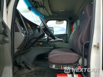 Zdjęcie 7 z 13 samochodu: 2017 KENWORTH T680 SEMI TRUCK VIN:1XKYA48X2HJ160321 - miniatura
