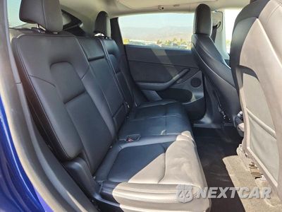 Zdjęcie 10 z 13 samochodu: 2023 TESLA MODEL Y VIN:7SAYGAEE4PF615495 - miniatura