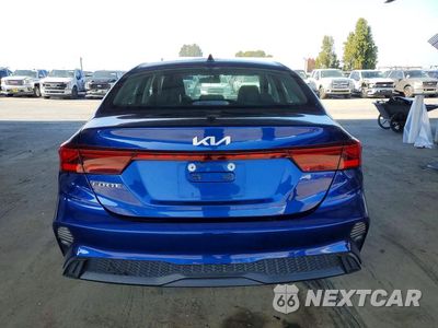 Zdjęcie 6 z 13 samochodu: 2023 KIA FORTE LXS VIN:3KPF24AD8PE565515 - miniatura