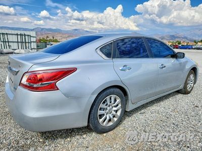 Trzecie zdjęcie samochodu z tyłu: 2013 NISSAN ALTIMA 2.5 VIN:1N4AL3AP3DN548131 - miniatura