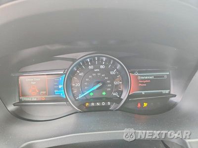 Zdjęcie 9 z 13 samochodu: 2018 FORD EXPLORER XLT VIN:1FM5K8D85JGA78163 - miniatura
