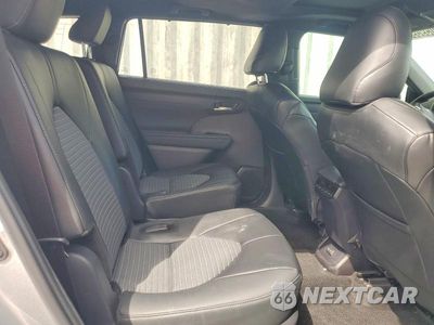 Zdjęcie 11 z 14 samochodu: 2025 TOYOTA HIGHLANDER XSE VIN:5TDKDRBH4SS589140 - miniatura