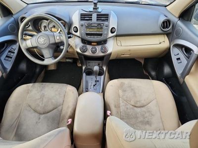 Zdjęcie 8 z 13 samochodu: 2010 TOYOTA RAV4 BASE VIN:JTMZF4DV5A5022079 - miniatura