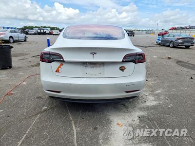 Zdjęcie 6 z 12 samochodu: 2018 TESLA MODEL 3 VIN:5YJ3E1EA6JF013764 - miniatura