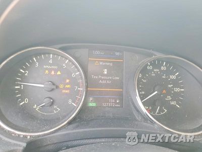 Zdjęcie 9 z 13 samochodu: 2018 NISSAN ROGUE SV VIN:KNMAT2MT3JP517572 - miniatura