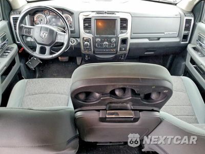 Zdjęcie 8 z 13 samochodu: 2017 RAM 1500 SLT VIN:1C6RR7LG8HS611464 - miniatura
