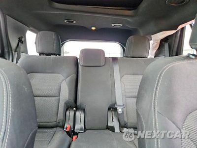 Zdjęcie 10 z 13 samochodu: 2018 FORD EXPLORER XLT VIN:1FM5K7D8XJGA42351 - miniatura