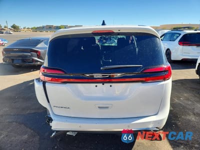Zdjęcie 6 z 14 samochodu: 2027 CHRYSLER PACIFICA SELECT VIN:2C4RC1BG4VR595205 - miniatura