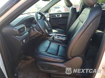 Zdjęcie 7 z 14 samochodu: 2020 FORD EXPLORER XLT VIN:1FMSK8DH9LGC19953 - miniatura