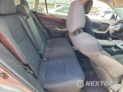 Zdjęcie 10 z 12 samochodu: 2021 TOYOTA RAV4 LE VIN:2T3H1RFV6MC166372 - miniatura