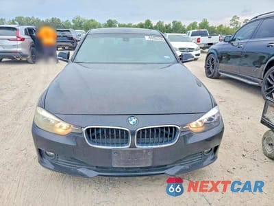 Piąte zdjęcie samochodu w środku: 2013 BMW 328 I SULEV VIN:WBA3C1G53DNR48264 - miniatura