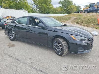 Czwarte zdjęcie samochodu z boku: 2026 NISSAN ALTIMA SV VIN:1N4BL4DV3TN311013 - miniatura