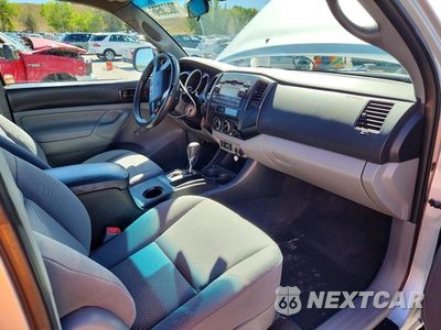 Zdjęcie 8 z 13 samochodu: 2012 TOYOTA TACOMA BASE VIN:5TFPX4EN8CX010812 - miniatura