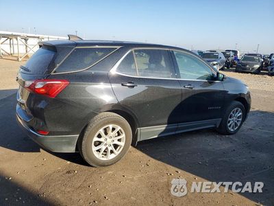 Trzecie zdjęcie samochodu z tyłu: 2018 CHEVROLET EQUINOX LT VIN:2GNAXSEV0J6321682 - miniatura