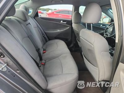 Zdjęcie 10 z 12 samochodu: 2011 HYUNDAI SONATA GLS VIN:5NPEB4AC6BH273451 - miniatura