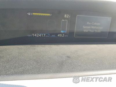 Zdjęcie 9 z 12 samochodu: 2016 TOYOTA PRIUS THREE TOURING VIN:JTDKARFU6G3024008 - miniatura