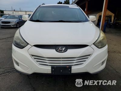 Piąte zdjęcie samochodu w środku: 2014 HYUNDAI TUCSON SE VIN:KM8JUCAG8EU815564 - miniatura