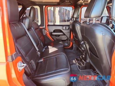 Zdjęcie 10 z 12 samochodu: 2019 JEEP WRANGLER UNLIMITED SAHARA VIN:1C4HJXEG6KW575511 - miniatura
