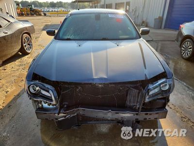 Piąte zdjęcie samochodu w środku: 2019 CHRYSLER 300 TOURING VIN:2C3CCAAG4KH614333 - miniatura