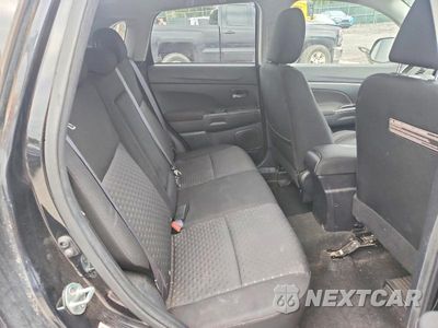 Zdjęcie 11 z 13 samochodu: 2011 MITSUBISHI OUTLANDER SPORT SE VIN:JA4AR4AU5BZ015251 - miniatura