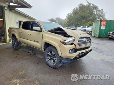 Czwarte zdjęcie samochodu z boku: 2017 TOYOTA TACOMA SR V6 VIN:3TMCZ5AN9HM100164 - miniatura