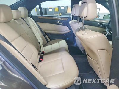 Zdjęcie 10 z 12 samochodu: 2011 MERCEDES-BENZ E 350 VIN:WDDHF5GB3BA417010 - miniatura