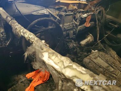 Zdjęcie 8 z 12 samochodu: 2021 CHEVROLET SILVERADO K3500 HIGH COUNTRY VIN:1GC4YVEY7MF221751 - miniatura