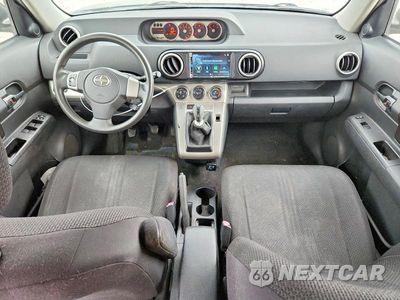 Zdjęcie 8 z 13 samochodu: 2008 SCION XB BASE VIN:JTLKE50E581041155 - miniatura