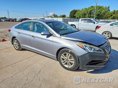 Czwarte zdjęcie samochodu z boku: 2016 HYUNDAI SONATA SE VIN:5NPE24AF7GH363242 - miniatura
