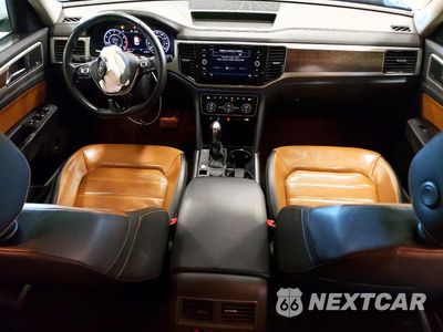 Zdjęcie 8 z 13 samochodu: 2019 VOLKSWAGEN ATLAS SEL PREMIUM VIN:1V2NR2CA6KC532350 - miniatura