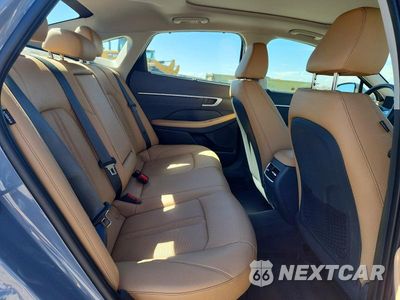 Zdjęcie 10 z 13 samochodu: 2024 HYUNDAI SONATA HYBRID LIMITED VIN:KMHL54JJ5RA092027 - miniatura