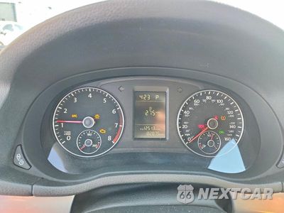 Zdjęcie 9 z 12 samochodu: 2015 VOLKSWAGEN PASSAT S VIN:1VWAT7A38FC010793 - miniatura