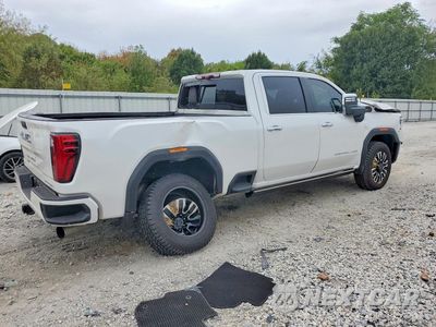 Trzecie zdjęcie samochodu z tyłu: 2025 GMC SIERRA K2500 DENALI ULTIMATE VIN:1GT4UXEY1SF162331 - miniatura