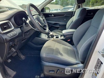 Zdjęcie 7 z 13 samochodu: 2019 KIA SORENTO LX V6 VIN:5XYPGDA56KG487844 - miniatura