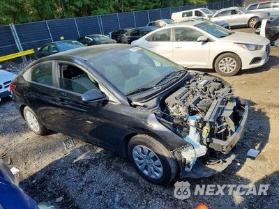 Czwarte zdjęcie samochodu z boku: 2021 HYUNDAI ACCENT SE VIN:3KPC24A6XME132150 - miniatura