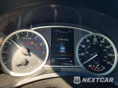 Zdjęcie 9 z 12 samochodu: 2018 NISSAN SENTRA S VIN:3N1AB7AP8JY219477 - miniatura