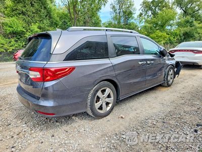 Trzecie zdjęcie samochodu z tyłu: 2019 HONDA ODYSSEY EXL VIN:5FNRL6H74KB079227 - miniatura