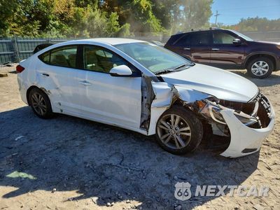 Czwarte zdjęcie samochodu z boku: 2018 HYUNDAI ELANTRA SEL VIN:5NPD84LF6JH270307 - miniatura
