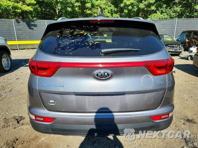 Zdjęcie 6 z 13 samochodu: 2017 KIA SPORTAGE EX VIN:KNDPNCAC8H7105172 - miniatura