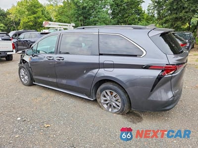 Drugie zdjęcie samochodu z przodu: 2025 TOYOTA SIENNA XLE 8-PASSENGER VIN:5TDYRKEC6SS242010 - miniatura