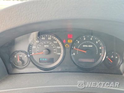 Zdjęcie 9 z 13 samochodu: 2005 JEEP GRAND CHEROKEE LAREDO VIN:1J4GS48K35C700939 - miniatura