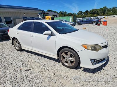 Czwarte zdjęcie samochodu z boku: 2014 TOYOTA CAMRY SE VIN:4T1BF1FK0EU346423 - miniatura