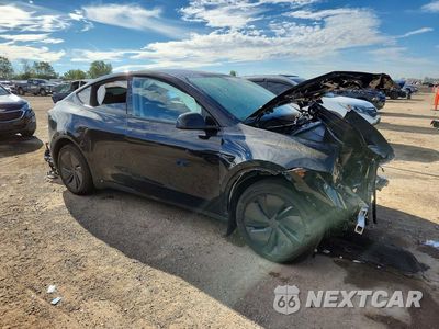 Czwarte zdjęcie samochodu z boku: 2026 TESLA MODEL Y VIN:7SAYGDEE5TF520018 - miniatura
