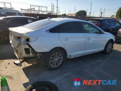 Trzecie zdjęcie samochodu z tyłu: 2019 HYUNDAI SONATA SE VIN:5NPE24AF4KH795683 - miniatura
