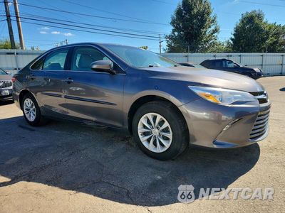 Czwarte zdjęcie samochodu z boku: 2017 TOYOTA CAMRY LE VIN:4T1BF1FK8HU667940 - miniatura