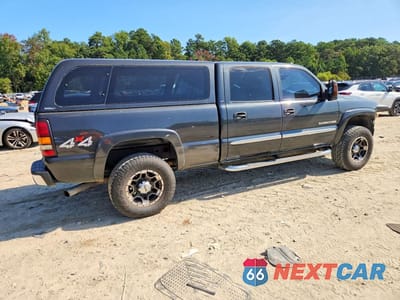 Trzecie zdjęcie samochodu z tyłu: 2005 GMC SIERRA K2500 HEAVY DUTY VIN:1GTHK23U85F823366 - miniatura